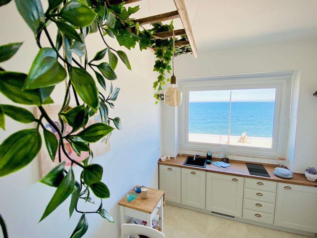 Seafront Holidays & Workstays Molfetta Exterior photo