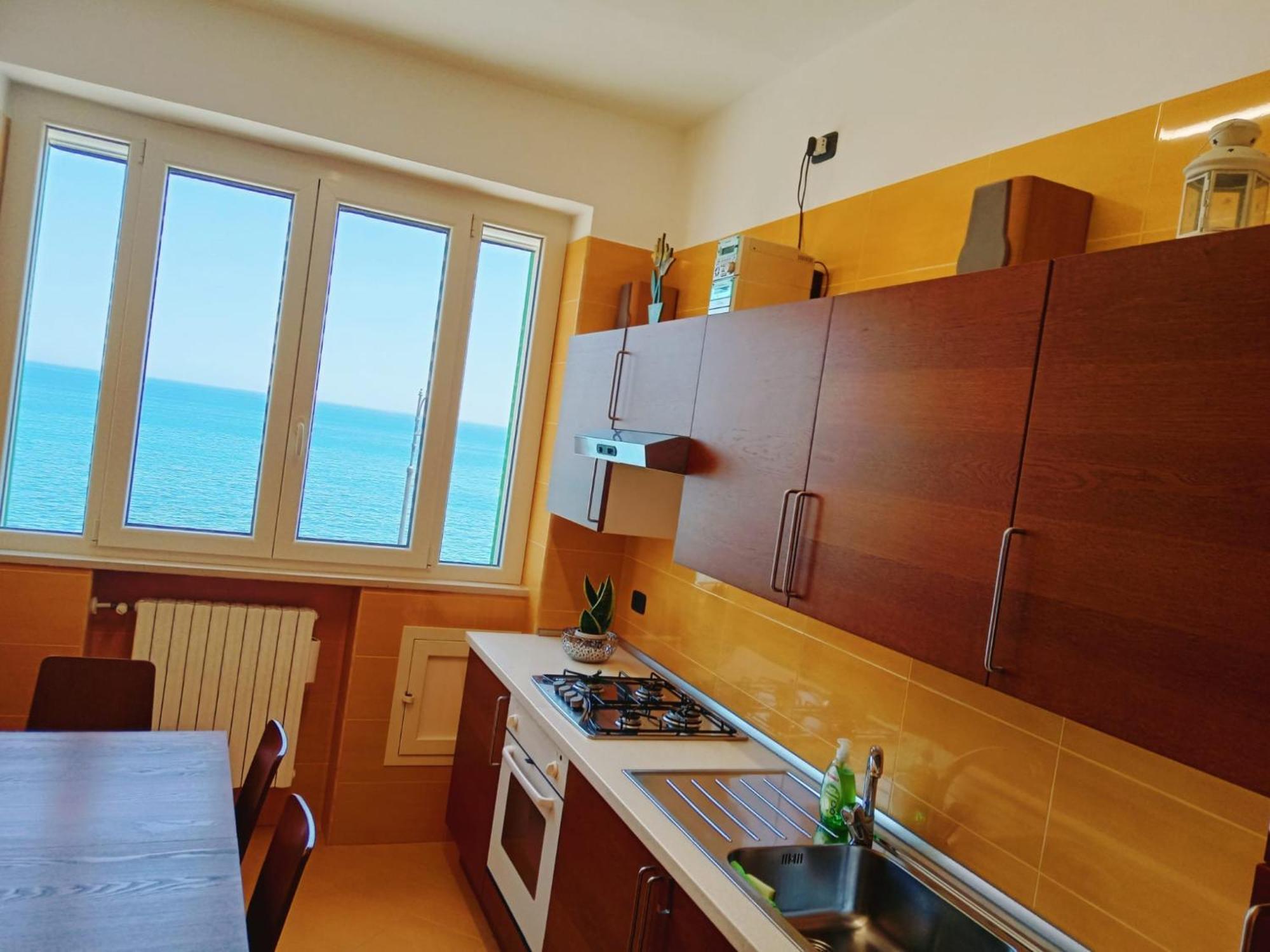Seafront Holidays & Workstays Molfetta Exterior photo